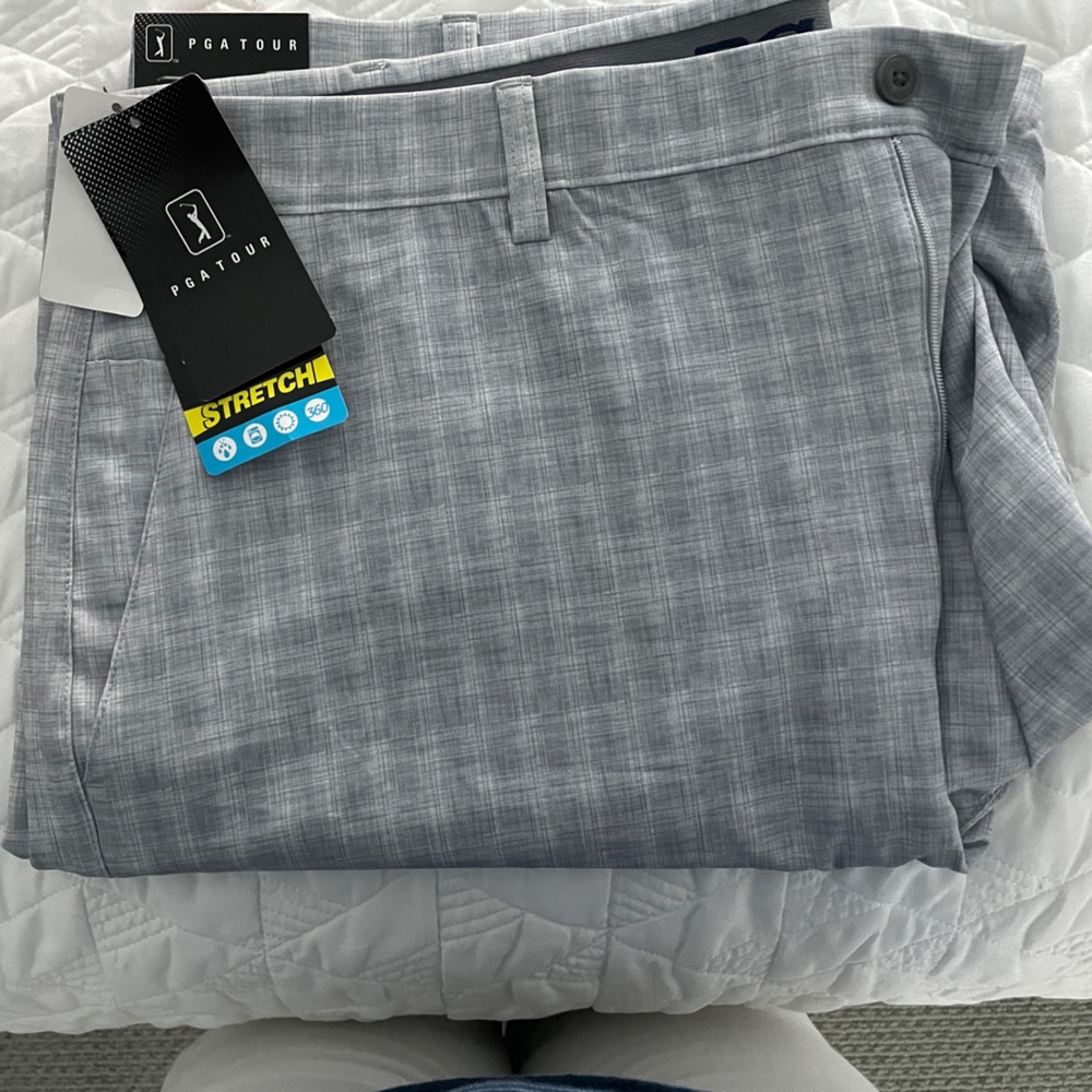 PGA Tour Golf Short